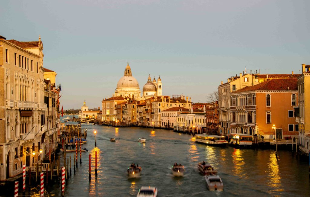 Venetie stad - Ausonia Hungaria