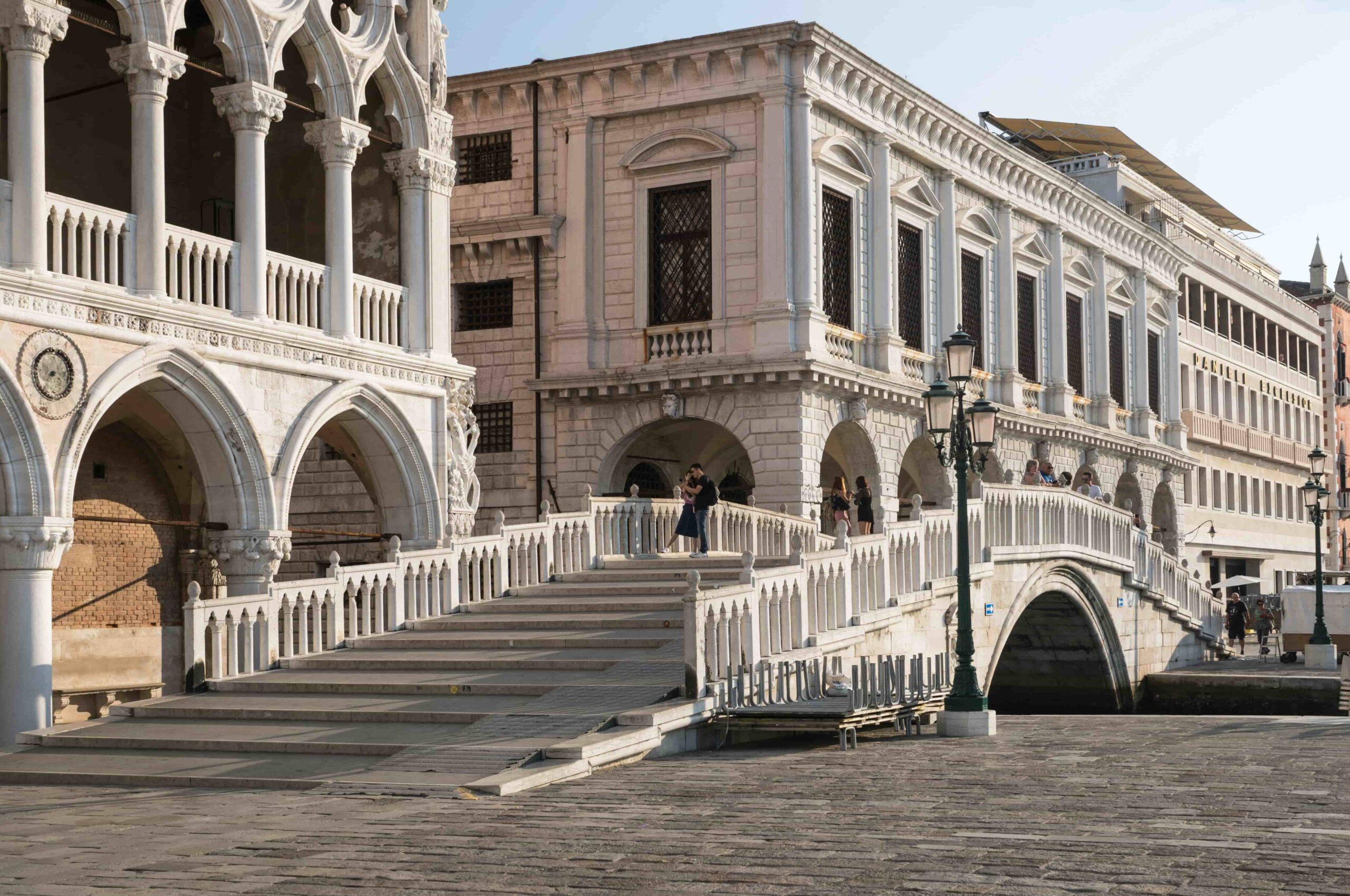 venetie tips