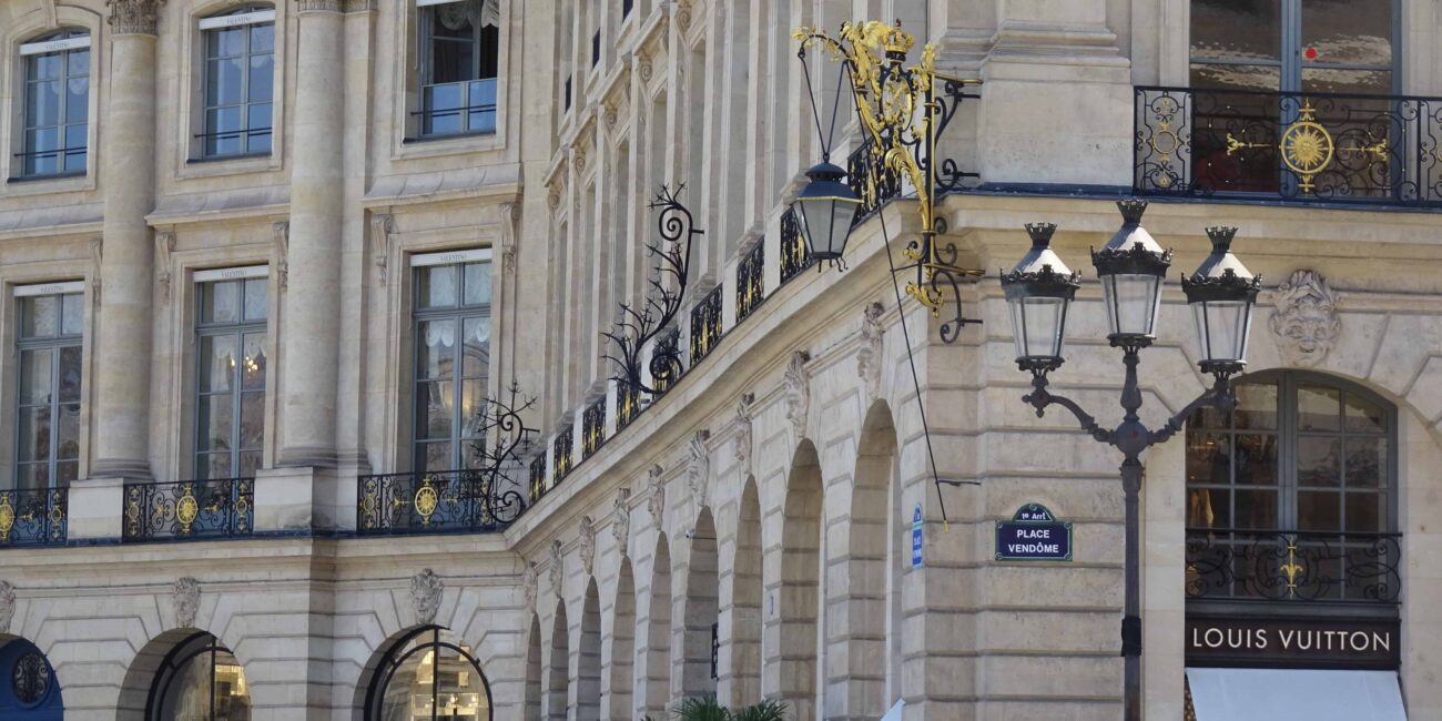 Louis Vuitton winkel aan de Champs-Élysées in Parijs
